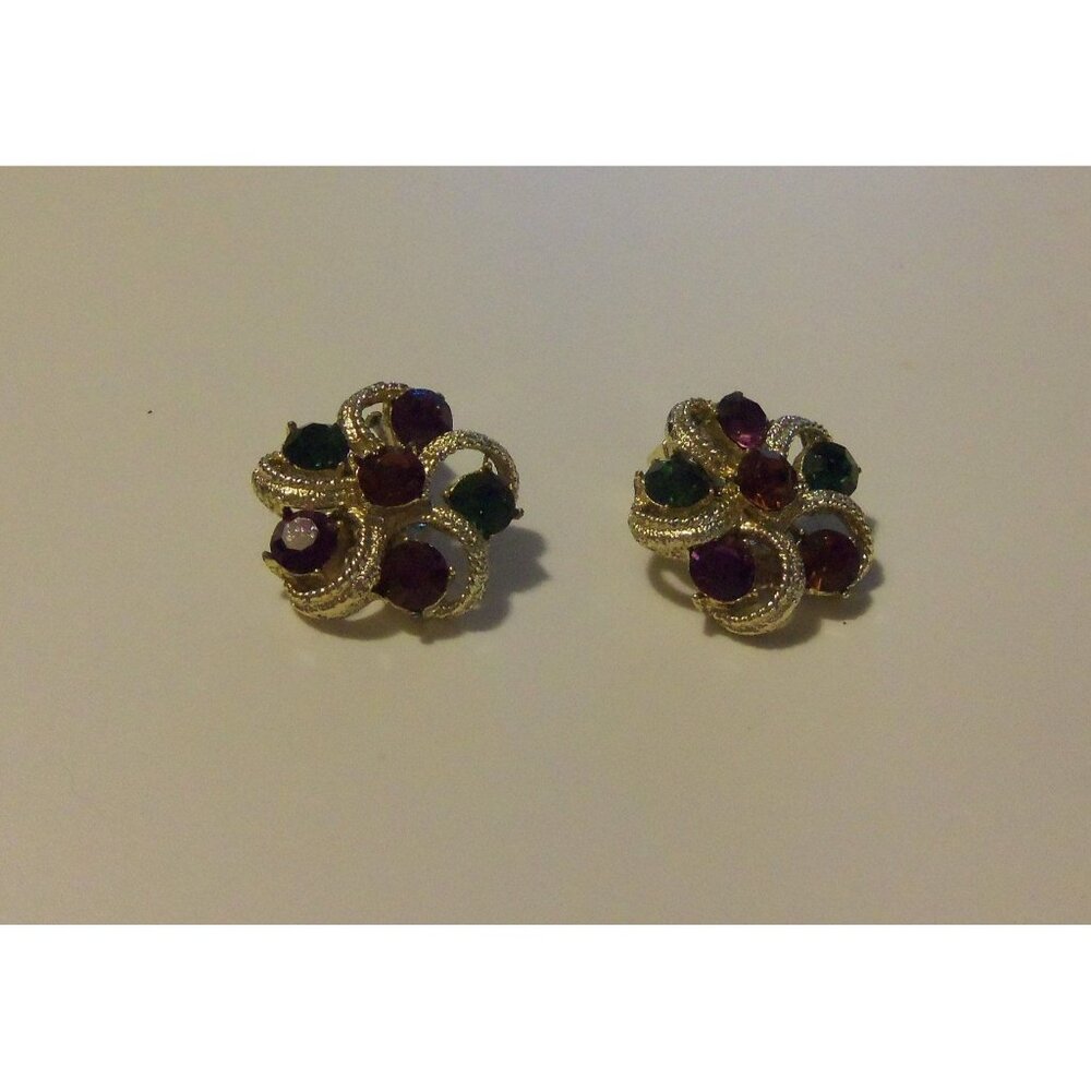 Mid-Century Cluster Earrings - Faux Amethyst and Emerald Rhinestones in Gold Ton